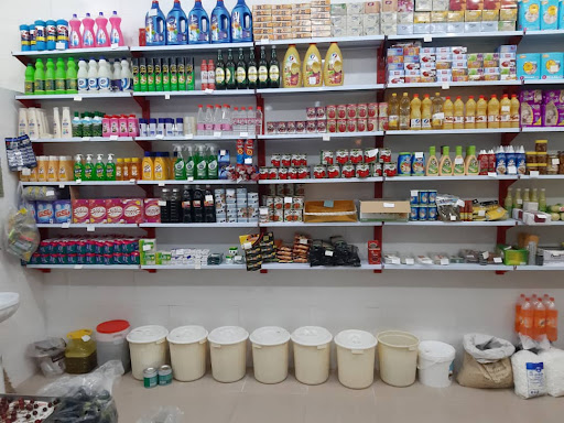 سوپر مارکت حسن دیلمی