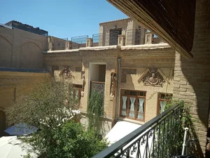 عمارت گلبهاری 2