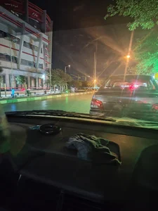 میوه و سبزی فروشی سه راه حسین آباد