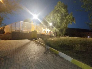 (دوستی)پارک لاله
