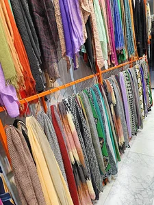شال و روسری آرما (پخش عمده)