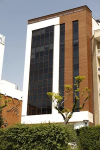شرکت توسعه بنای کسری
