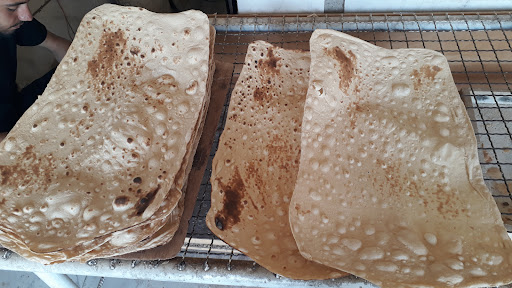 نان سبوسدار بنیس