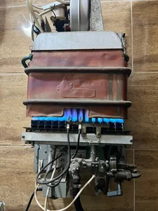 نصب و تعمیر آبگرمکن و بخاری در یخسازی 2