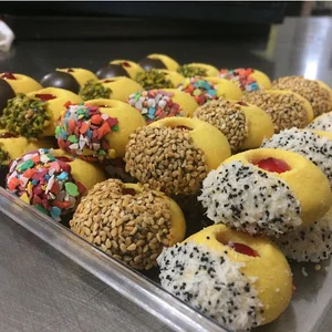 شیرینی سرای رکس
