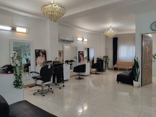 سالن زیبایی شارینا