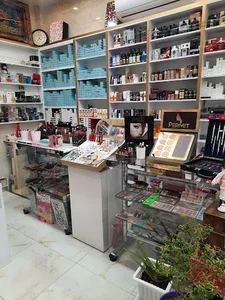 فروشگاه لوازم آرایشی ارک 2