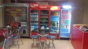 فست فود و بریانکده آقاجون