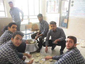 دبیرستان حاج نیک ذات 4
