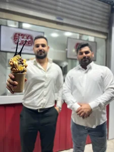 بستنی و آبمیوه لمزی،کافه رستوران لمزی 3