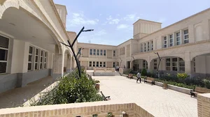 دبیرستان نمونه دولتی پسرانه دوره دوم حیات طیبه