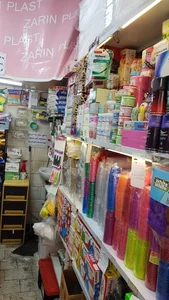 ظروف یکبار مصرف زرین پلاست 2