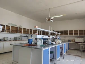 آزمایشگاه شیمی