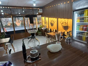 کافی شاپ شاه بلوط