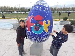 میدان آزادی (سرقنات)