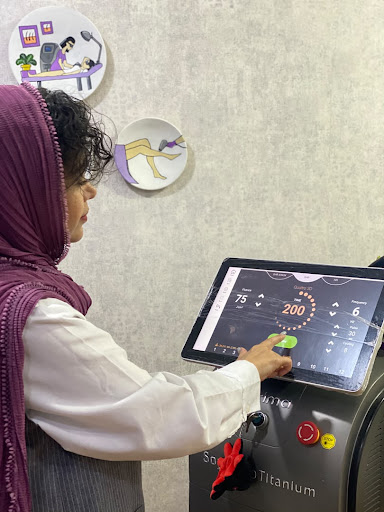 مرکز لیزر موهای زاید آلما آبادان