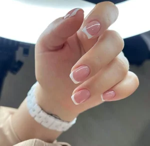 خدمات تخصصی ناخن ریحانه 5
