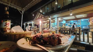 Utopia Garden & Snacks Bar