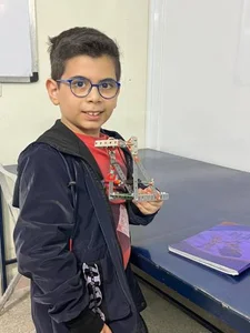 آموزشگاه رعدرباتیک 3