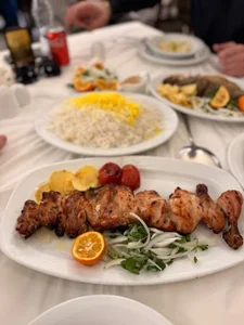 رستوران اقدسیه 5