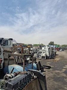 گاراژ 121 (تعمیرگاه تخصصی فاو)