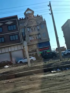 هتل آپارتمان هشت بهشت