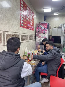 کباب و دیزی سرای اکبری