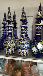 آبگینه آذین