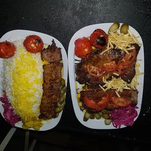 رستوران سنتی گلبرگ