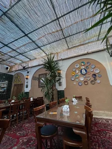 کافه رستوران سنتی سوگلی 3
