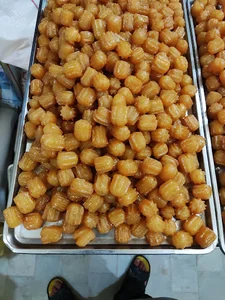 شیرینی فروشی قائم
