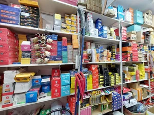 ابزار آلات طهرانی کلید و قفل و چسب