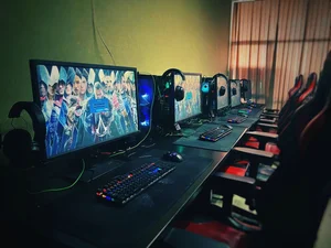 گیم‌ سنتر تایتان 5
