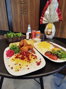 رستوران بیرون بر پاشا