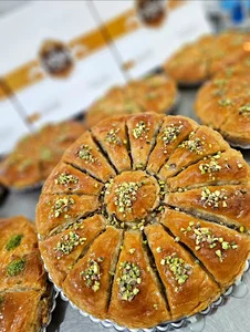 باقلوا حاج رضا