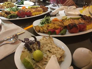رستوران شمشیری