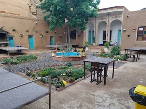 اقامتگاه بومگردی برخوان صولت