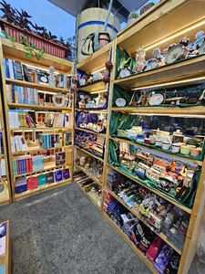 کافه کتاب گفتگو