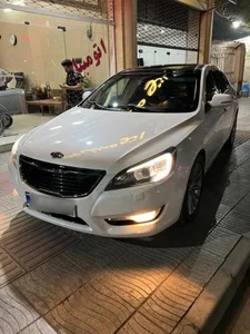 نمایشگاه اتومبیل یاس 4