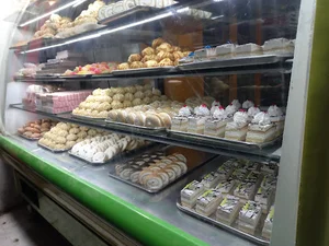 قنادی زرین خوشه