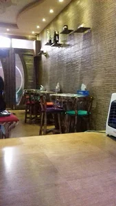 کافی شاپ نیلی