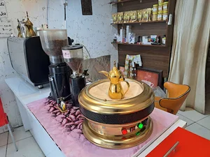 قهوه پاتوق(منصور کیانی)