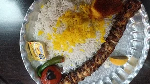رستوران ایرانی حاتم