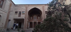 خانه تاریخی فروغی ها