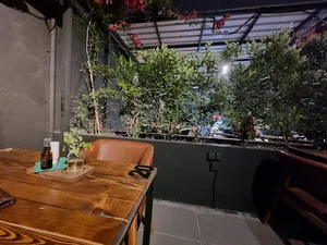 Cafe 24