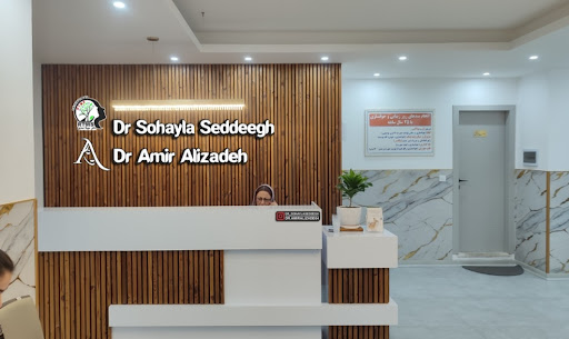 کلینیک روانپزشکی وrTMS تراپی دکتر صدیق