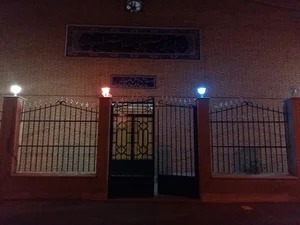 مجتمع فرهنگي و ورزشي حاج رضا هاشم زاده و پسران