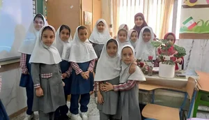 دبستان دخترانه ایران 3
