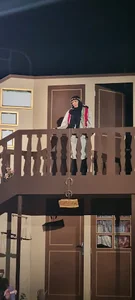 تماشاخانه اهورا