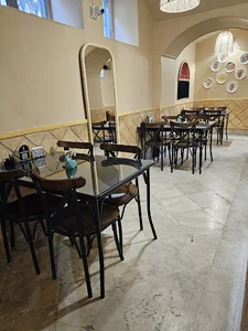 کافه رستوران عمارت سیاوش